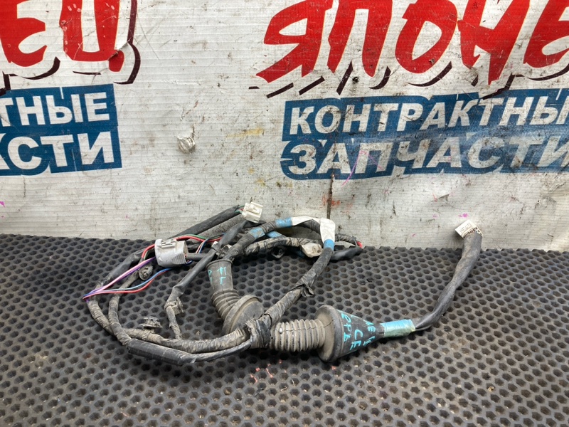 Проводка двери TOYOTA COROLLA CERES AE101 передняя левая (б/у)