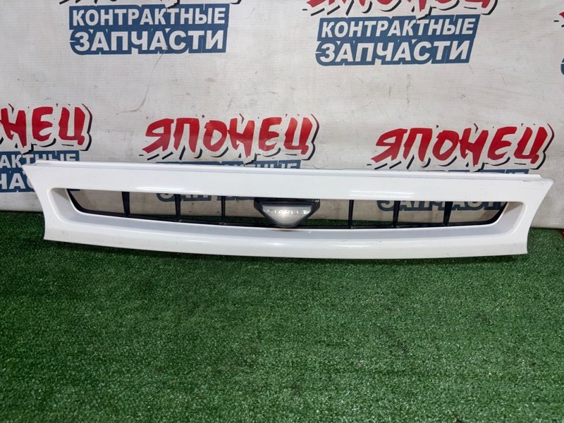 Решетка радиатора TOYOTA STARLET EP82 4E-FE (б/у)