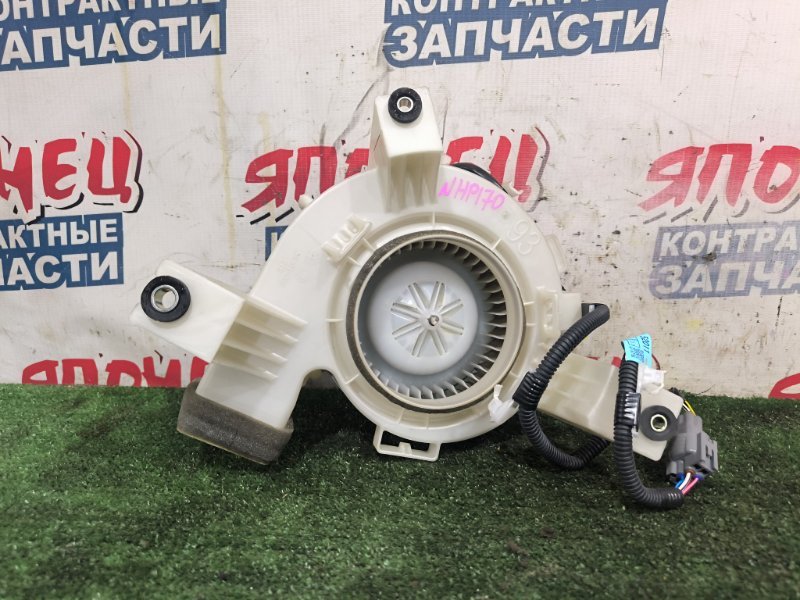 Мотор охлаждения батареи TOYOTA SIENTA NHP170 1NZ-FXE (б/у)