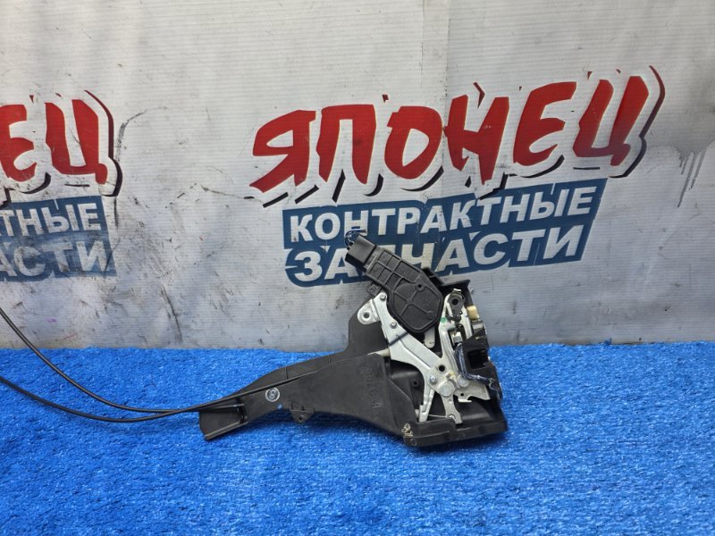 Замок двери TOYOTA IPSUM ACM21 2AZ-FE задний левый (б/у)
