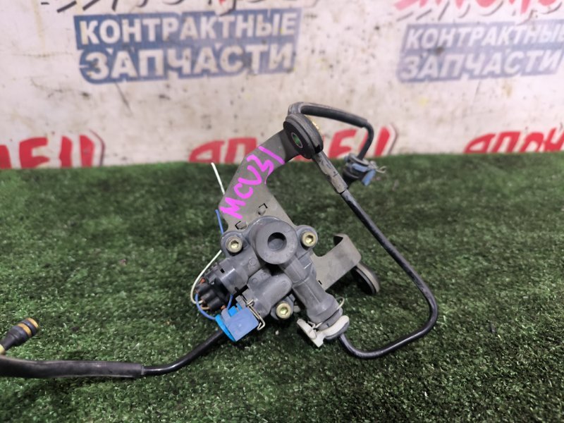 Клапан пневмоподвески TOYOTA HARRIER MCU31 1MZ-FE (б/у)