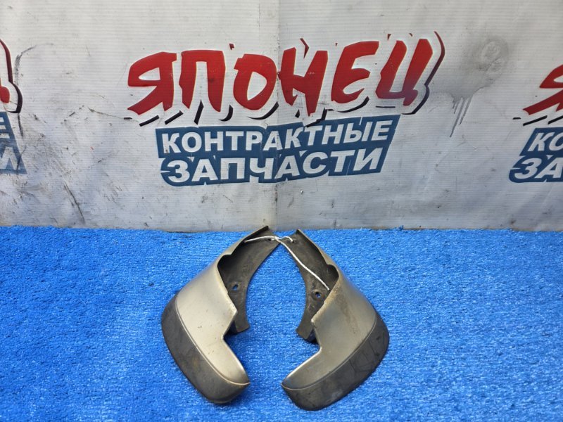 Брызговик TOYOTA RAUM EXZ15 5E-FE передний (б/у)