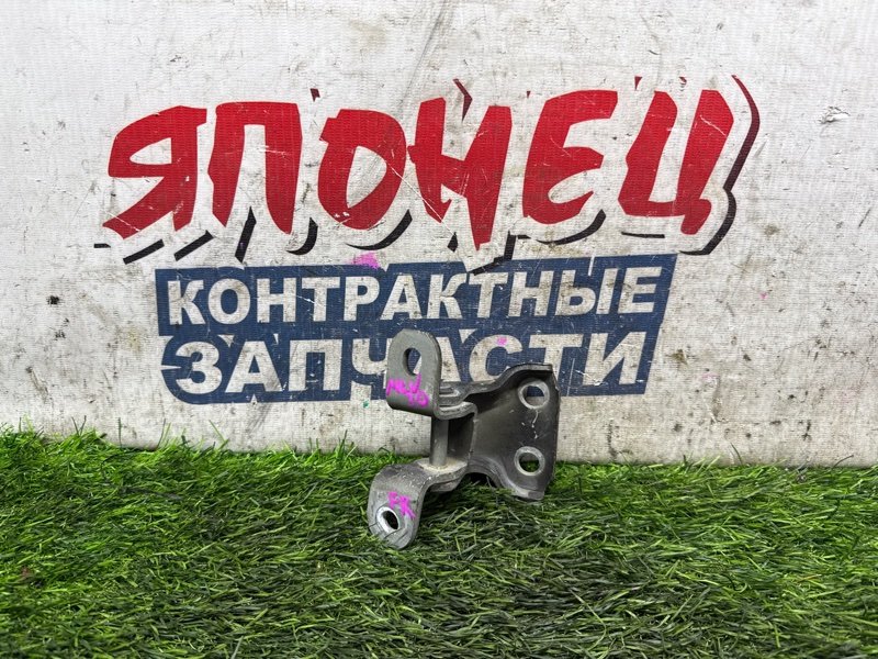 Петля двери TOYOTA WINDOM MCV30 1MZ-FE передняя правая (б/у)