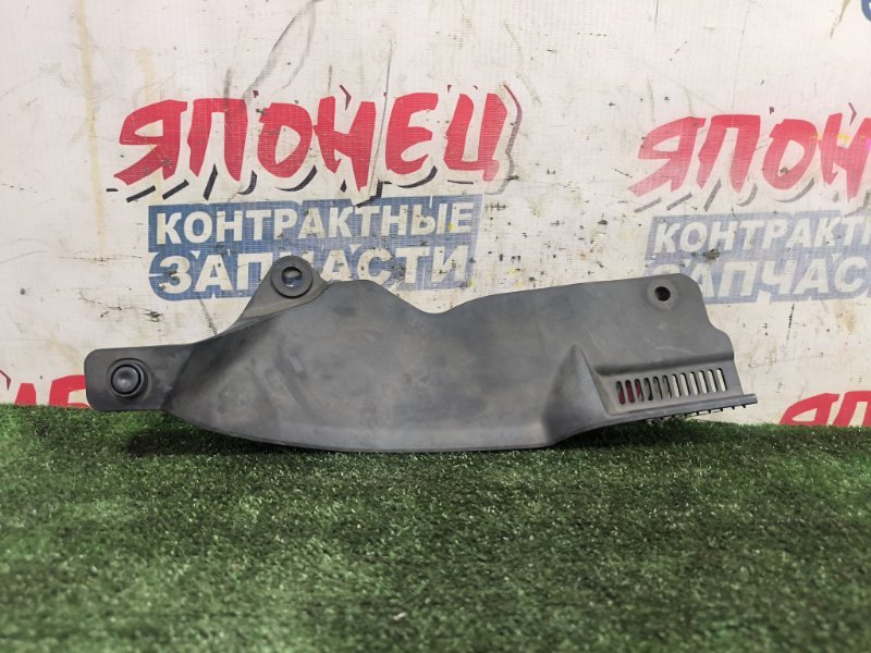 Накладка замка капота HONDA FIT GP5 LEB (б/у)