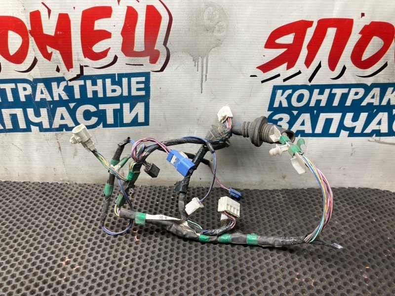 Проводка двери TOYOTA IST NCP65 1NZ-FE передняя левая (б/у)