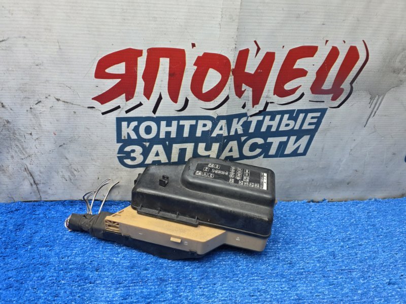 Блок предохранителей под капот TOYOTA RAUM EXZ15 5E-FE (б/у)