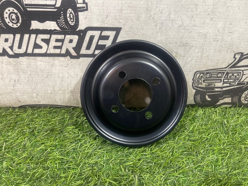 Шкив помпы TOYOTA LAND CRUISER HDJ101 1HD-FTE (б/у)