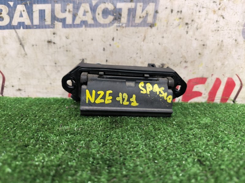 Ручка открывания багажника TOYOTA COROLLA SPACIO NZE121 1NZ-FE (б/у)