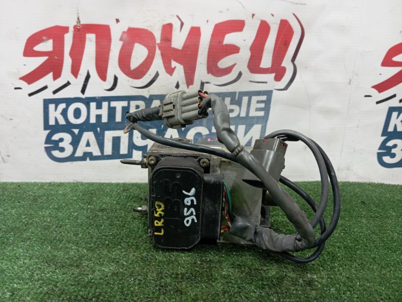 Блок abs NISSAN TERRANO LR50 VG33E (б/у)