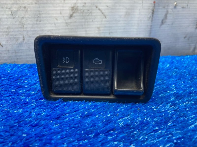 Кнопка включения противотуманных фар MAZDA BONGO SK22M R2 (б/у)