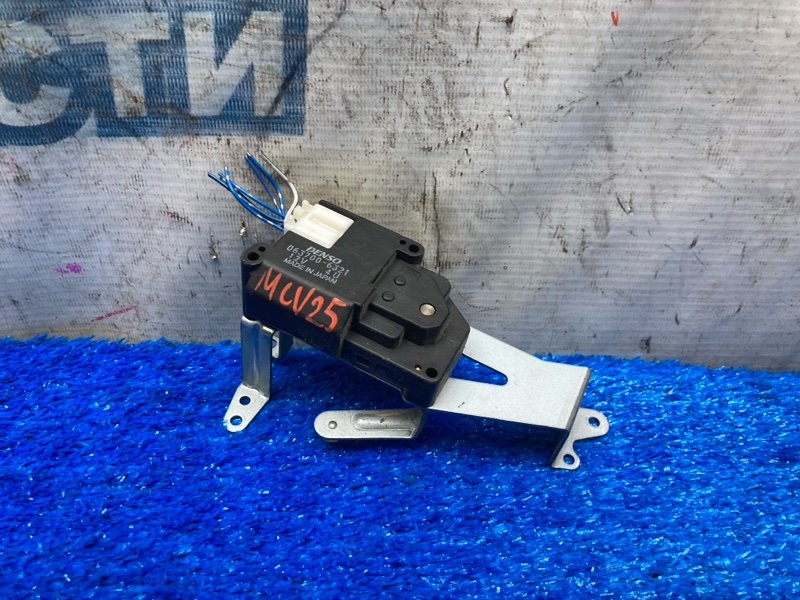 Сервопривод заслонок печки TOYOTA CAMRY GRACIA MCV25 2MZ-FE (б/у)