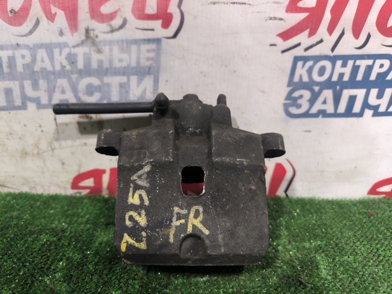 Суппорт MITSUBISHI COLT Z25A 4G19 передний правый (б/у)