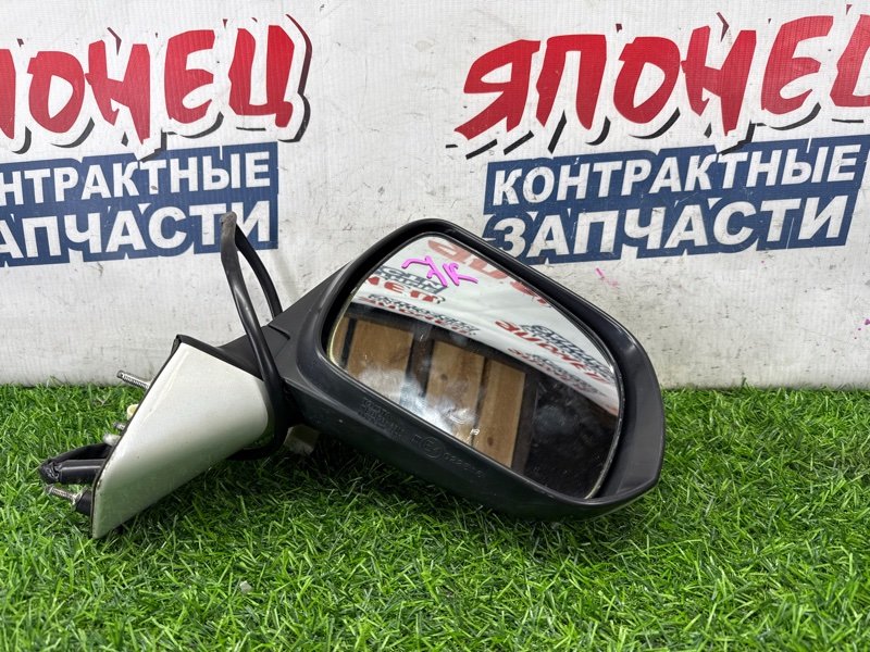 Зеркало TOYOTA VOXY ZRR70 3ZR-FE правое (б/у)