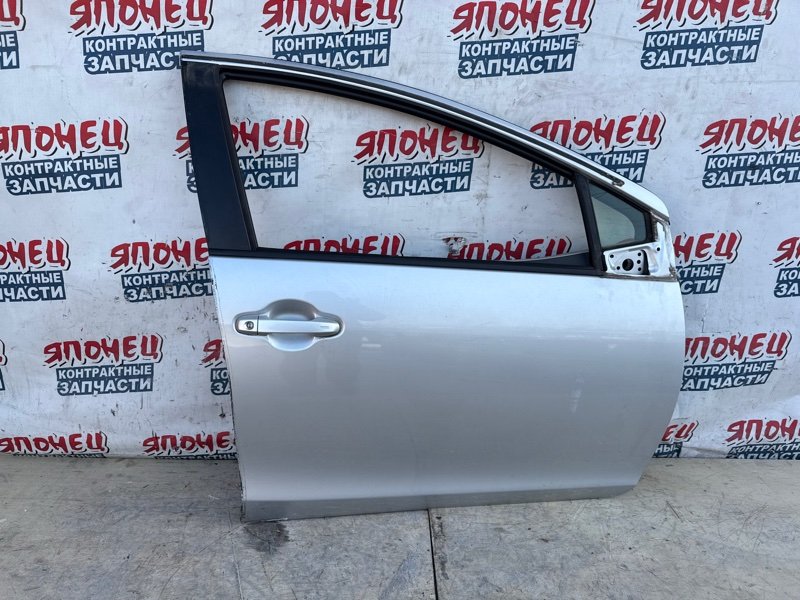 Дверь TOYOTA AQUA NHP10 1NZ-FXE передняя правая (б/у)