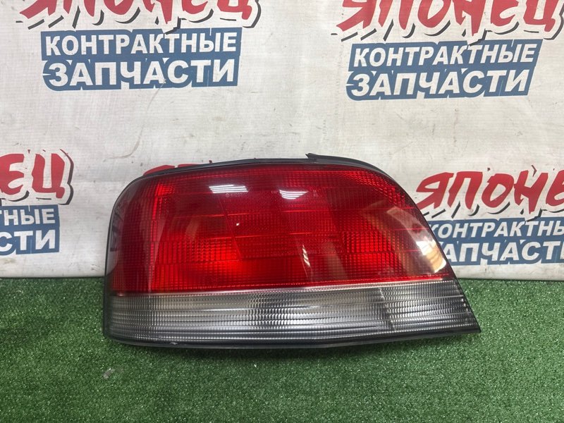 Стоп-сигнал MITSUBISHI GALANT EA1A 4G93 левый (б/у)