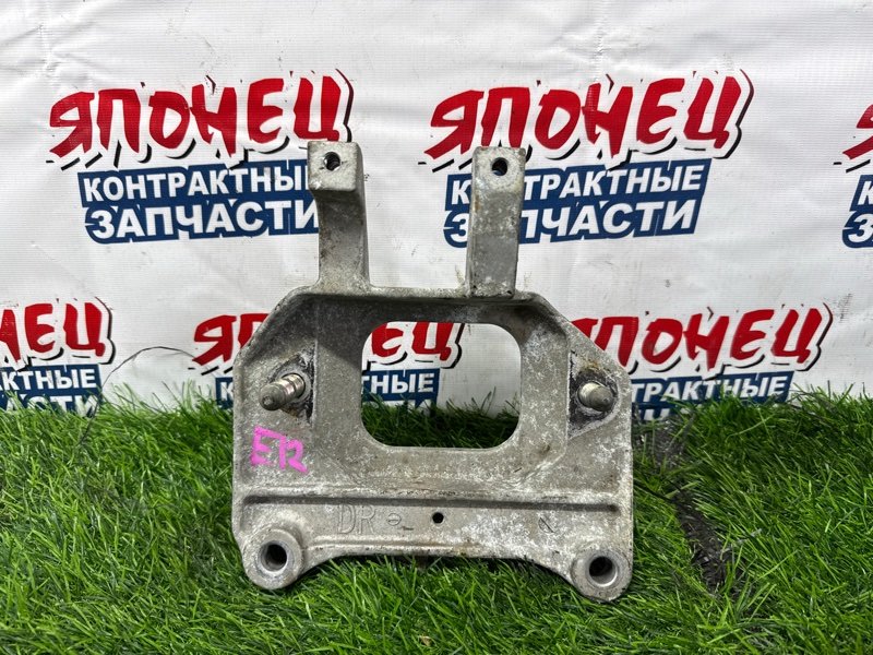 Кронштейн опоры двигателя NISSAN NOTE E12 HR12DDR левый (б/у)