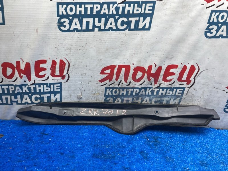 Пыльник крыла TOYOTA NOAH ZRR70 3ZR-FAE передний правый (б/у)
