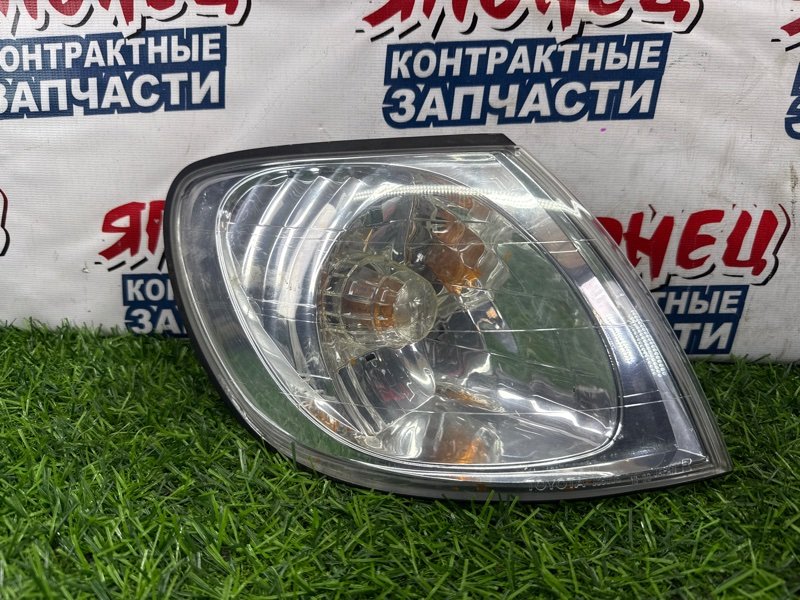 Габарит TOYOTA COROLLA SPACIO AE111 4A-FE передний правый (б/у)