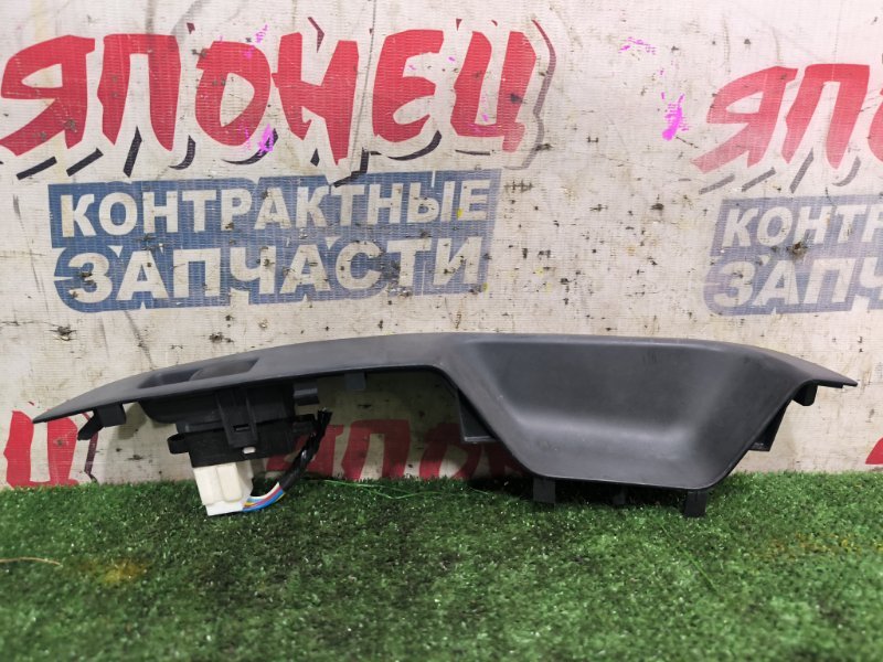 Кнопка стеклоподъемника NISSAN BLUEBIRD SYLPHY G11 HR15DE передняя левая (б/у)