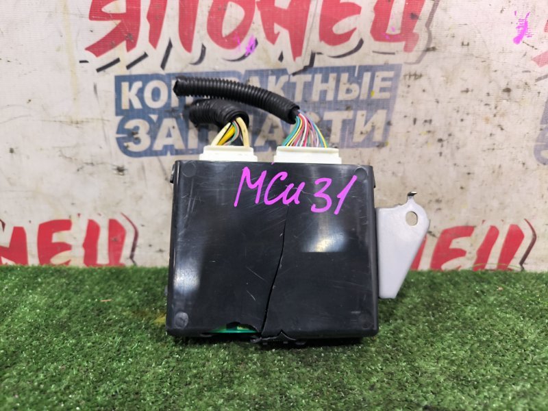 Блок управления дверьми TOYOTA HARRIER MCU31 1MZ-FE (б/у)
