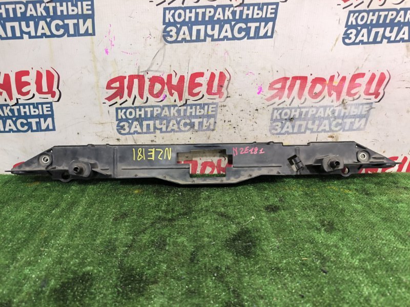 Диффузор радиатора TOYOTA AURIS NZE181 1NZ-FE (б/у)