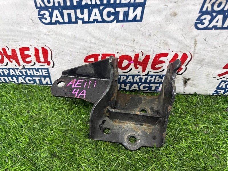 Кронштейн опоры двигателя TOYOTA COROLLA SPACIO AE111 4A-FE левый (б/у)