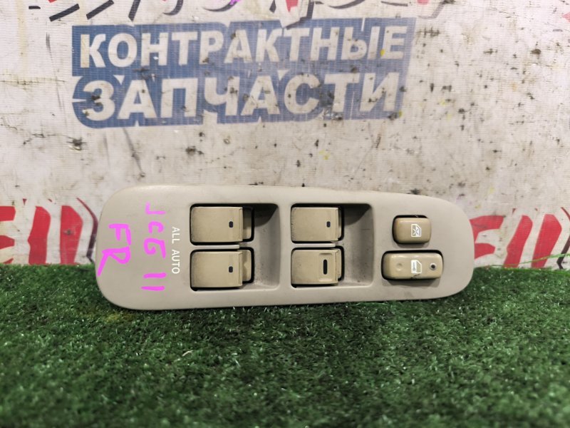 Блок упр. стеклоподъемниками TOYOTA PROGRES JCG10 1JZ-GE передний правый (б/у)