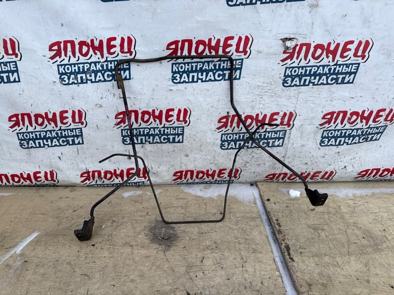 Крепление запасного колеса HONDA STEPWGN RF1 B20B (б/у)