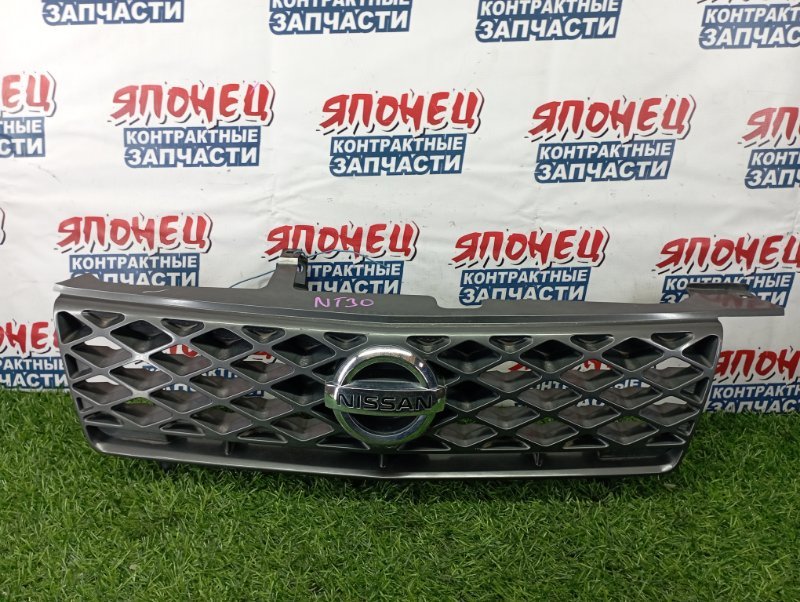 Решетка радиатора NISSAN X-TRAIL NT30 QR20DE (б/у)