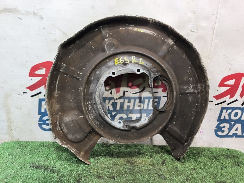 Щиток тормозного диска BMW 5 SERIES E63 N52B25A задний левый (б/у)