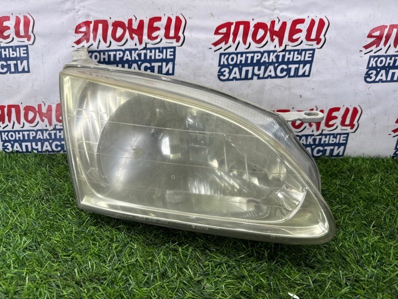 Фара TOYOTA COROLLA SPACIO AE111 4A-FE передняя правая (б/у)