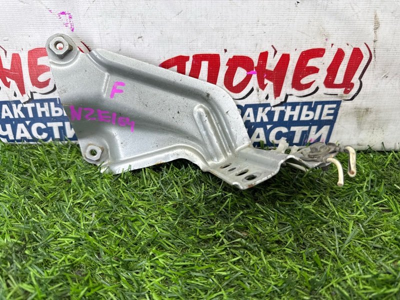 Крепление крыла TOYOTA COROLLA FIELDER NZE164 1NZ-FE переднее правое (б/у)