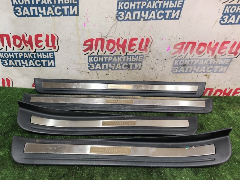Накладка на порог TOYOTA CROWN MAJESTA UZS151 1UZ-FE (б/у)
