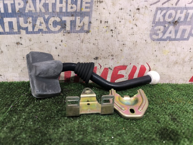 Крепление зеркала MAZDA BONGO SK82V F8 заднее (б/у)