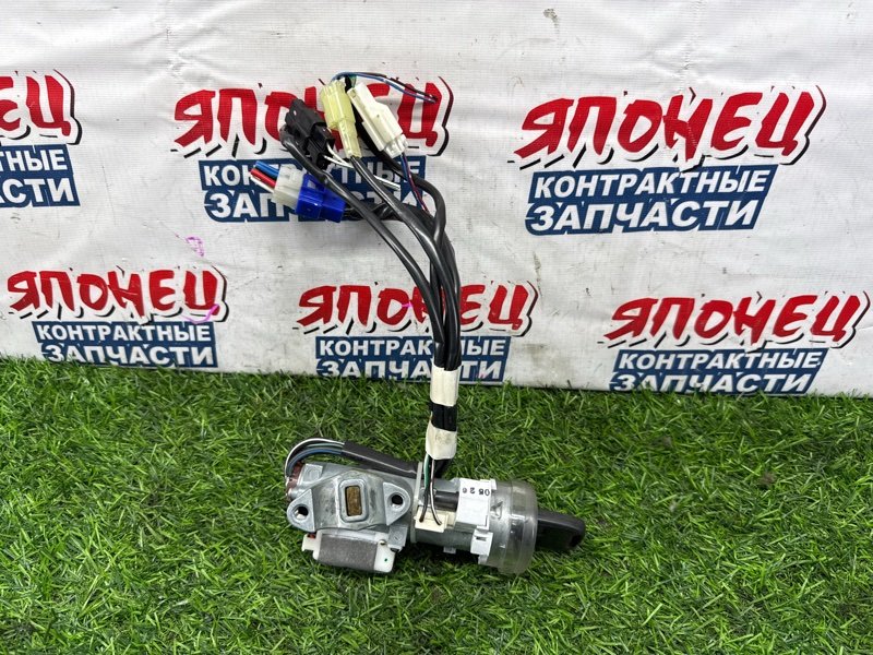 Замок зажигания SUBARU LEGACY BE5 EJ206 (б/у)