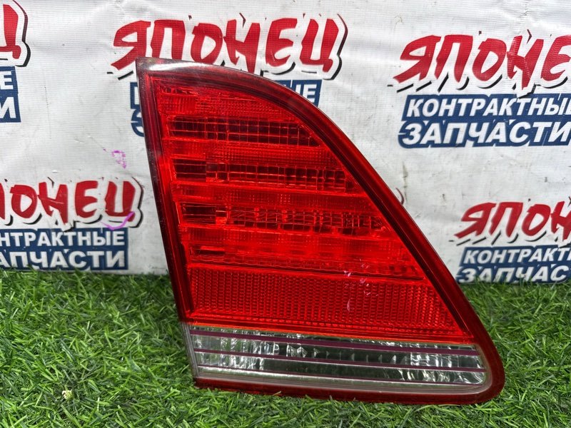 Вставка багажника TOYOTA CROWN GRS183 3GR-FSE задняя левая (б/у)
