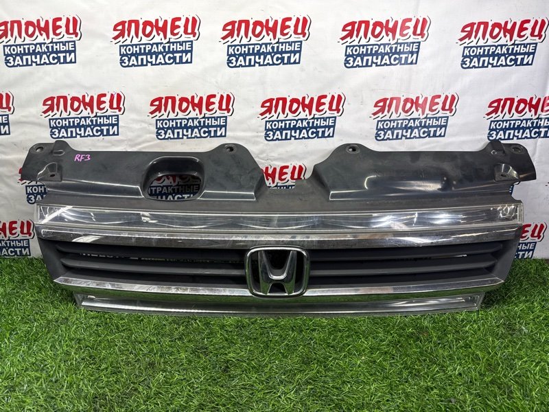 Решетка радиатора HONDA STEPWGN RF3 K20A (б/у)