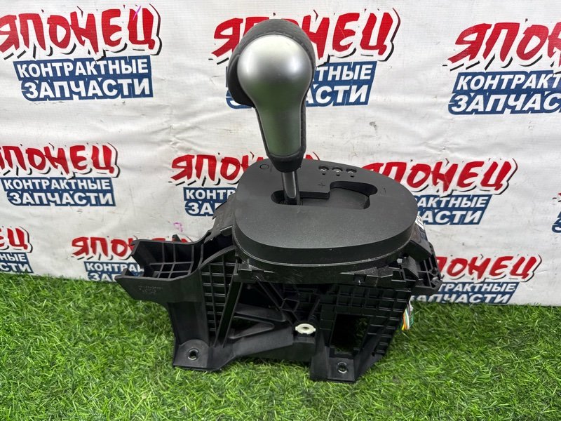 Рычаг переключения кпп NISSAN JUKE NF15 MR16DDT (б/у)