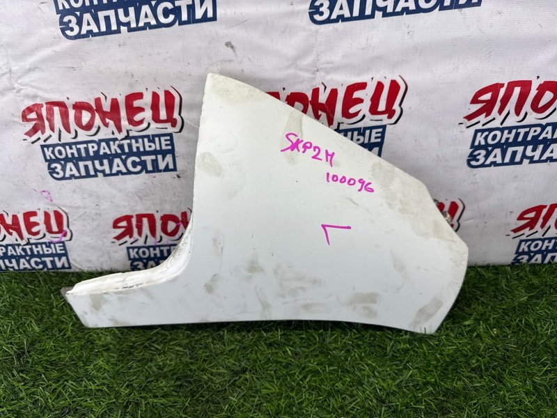 Щека MAZDA BONGO SKP2M L8 передняя левая (б/у)