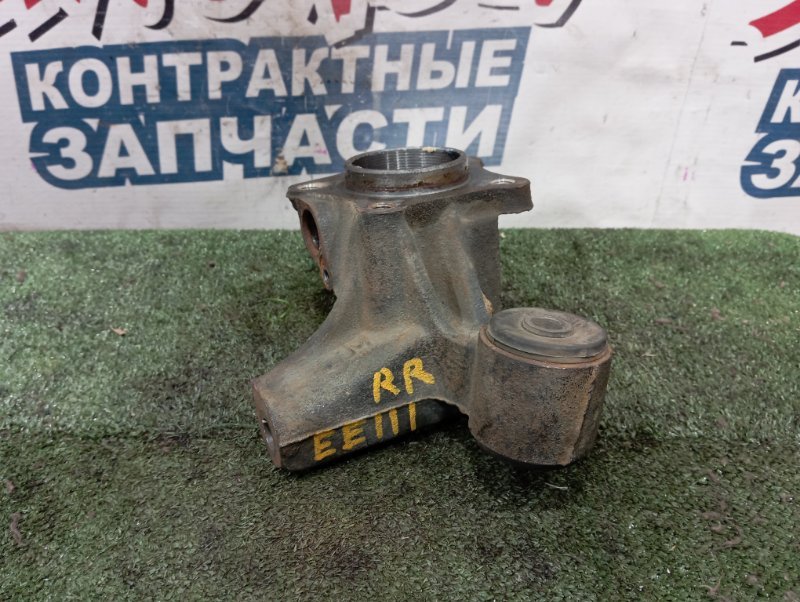Цапфа TOYOTA COROLLA EE111 4E-FE задняя правая (б/у)