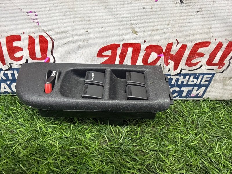 Блок упр. стеклоподъемниками HONDA LOGO GA3 D13B передний правый (б/у)