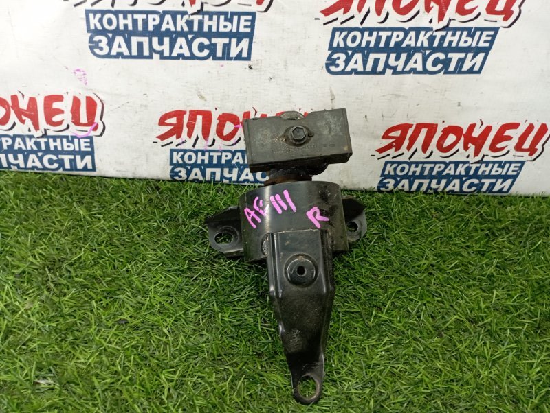 Подушка двигателя TOYOTA COROLLA SPACIO AE111 4A-FE правая (б/у)