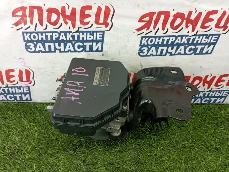 Блок abs TOYOTA MARK X ZIO ANA10 2AZ-FE (б/у)