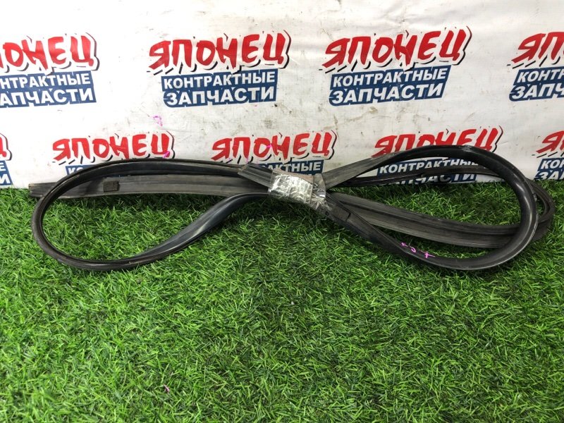 Молдинг лобового стекла HONDA PARTNER EY7 D15B (б/у)