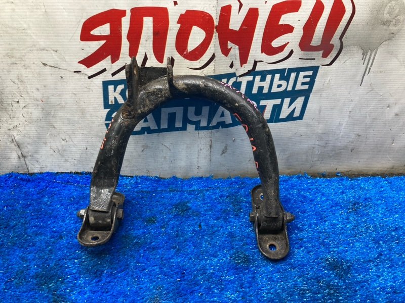 Рычаг верхний MITSUBISHI GALANT EA1A 4G93 задний левый (б/у)