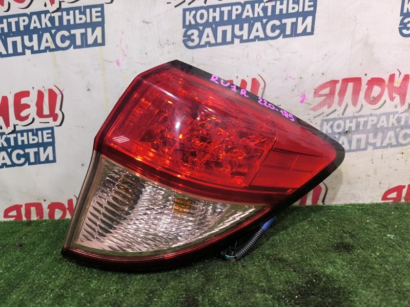 Стоп-сигнал HONDA VEZEL RU1 L15B задний правый (б/у)
