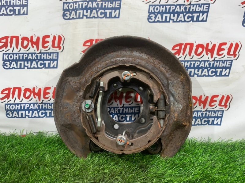 Механизм стояночного тормоза TOYOTA VOXY ZRR70 3ZR-FE задний правый (б/у)