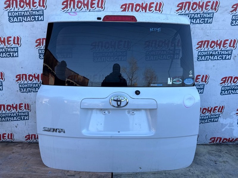 Дверь багажника TOYOTA SIENTA NCP81 1NZ-FE 2010 (б/у)