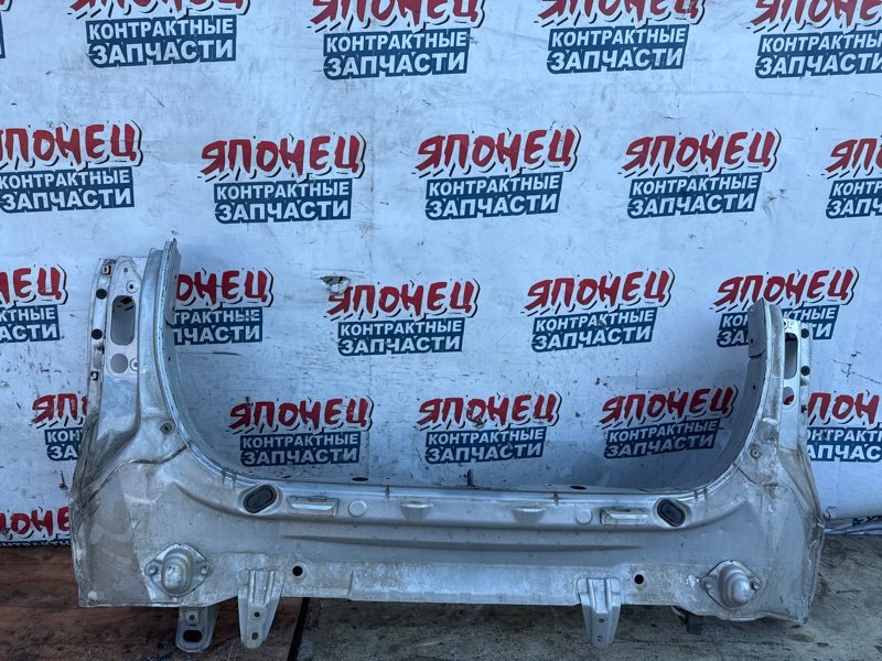 Панель кузова TOYOTA WISH ZNE10 1ZZ-FE задний (б/у)