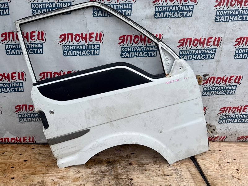Дверь MAZDA BONGO SK22M R2 передняя правая (б/у)